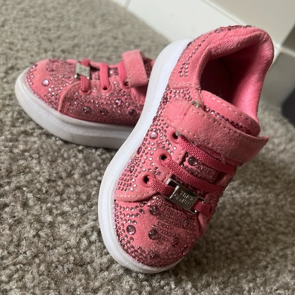 Toddler Vince Camuto Sneakers - Picture 1 of 2
